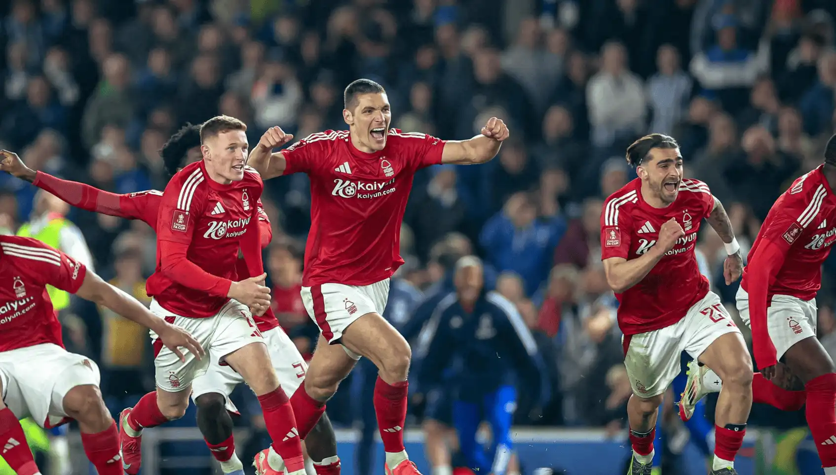 开云体育最新网址包含加时末段布莱顿刷新队史纪录——足总杯节点到来，气氛紧张，训练强度明显提升的词条