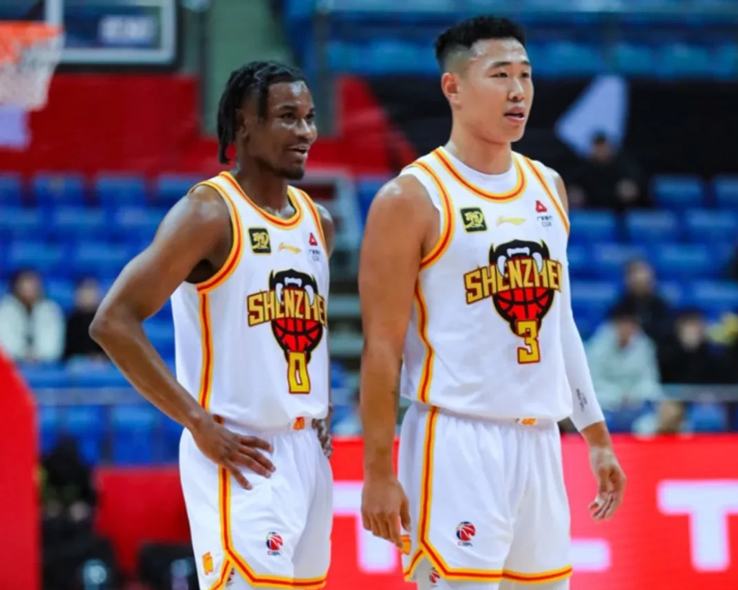 开云体育最新网址包含深圳男篮今夜外线爆发，志在意大利杯名次提升，底气十足，阵容厚度经受考验的词条
