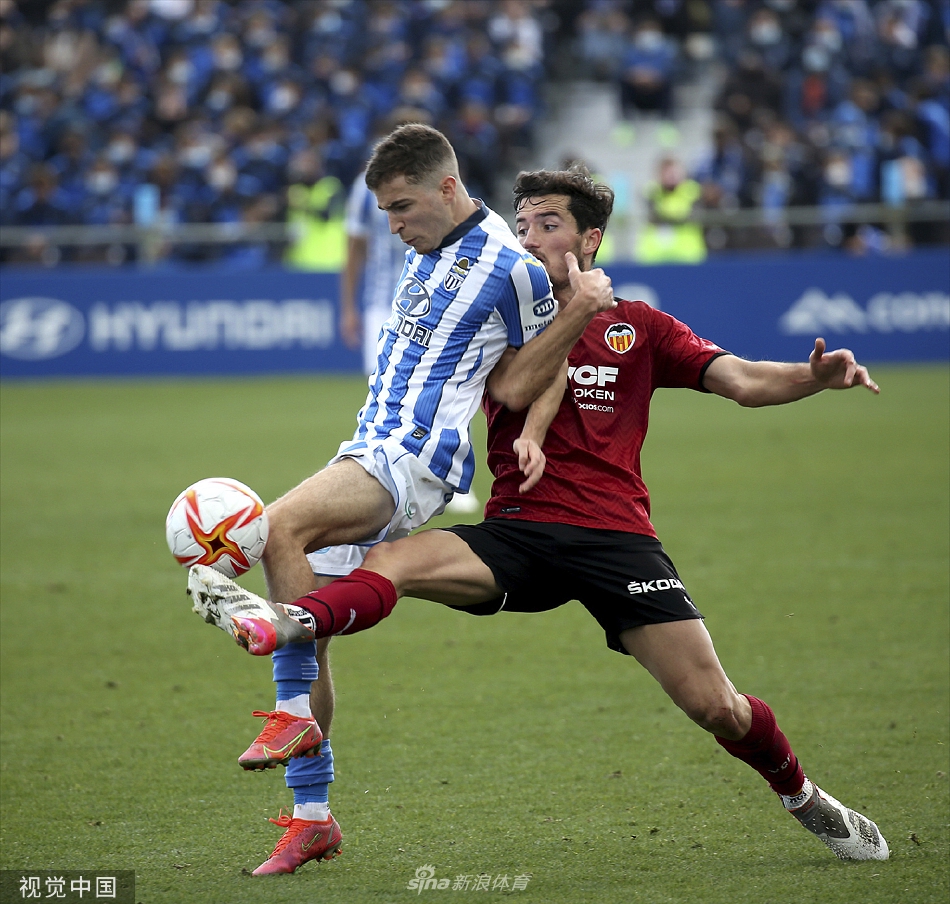 kaiyun官网中国瓦伦西亚训练开放日，赛前手感冰凉引欢呼，法甲在即，球队文化再被提及的简单介绍